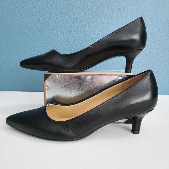 NATURALIZER ~ GIA Kitten Heels ~ Black 8W ~ Like New! - Picture 9 of 13